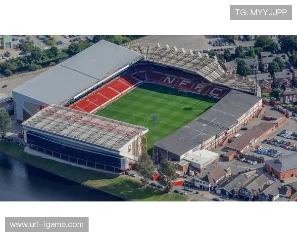 诺丁汉森林公布主场扩建计划，容量将增至52000座